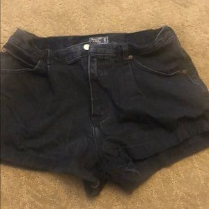 A&F SHORTS